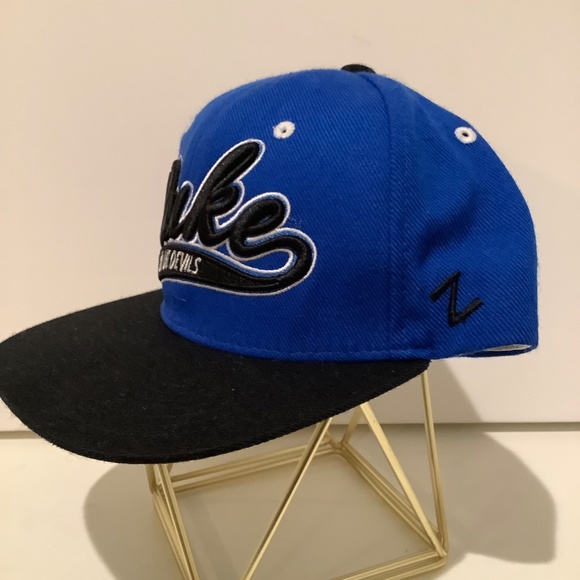 Zephyr DUKE BLUE DEVILS Mascot Embroidered Logo Hat Cap Black Snapback - Picture 2 of 8